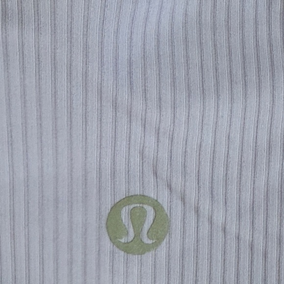 lululemon Lavender Strappy Ribbed Like a cloud Sport Long line Bra Size 10 - Picture 3 of 4
